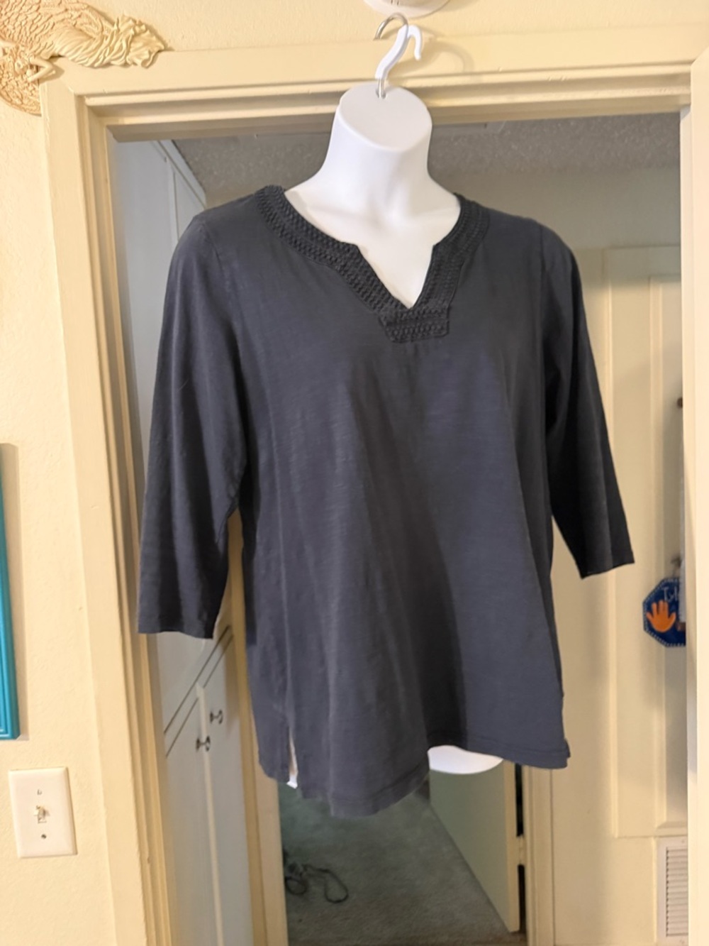 Coldwater Creek Black V-Neck Knit-Trim Long Sleeve Tee